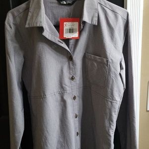 Women's North Face Button Down Shirt